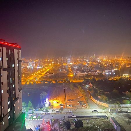 One Bed Executive Apartment Islamabad Exterior photo