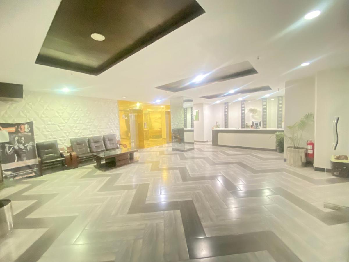 One Bed Executive Apartment Islamabad Exterior photo