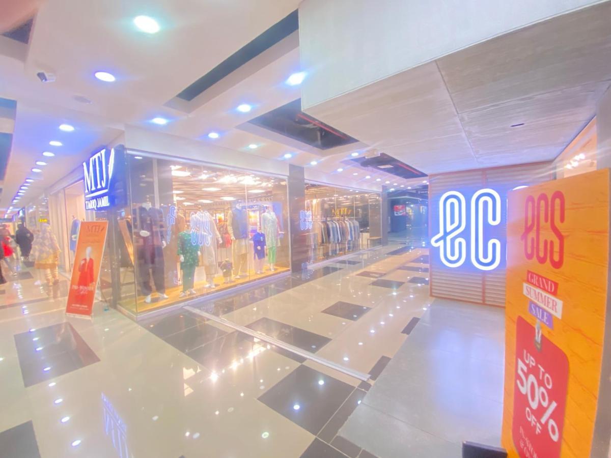 One Bed Executive Apartment Islamabad Exterior photo